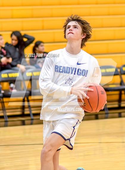 Thumbnail 2 in Olathe West vs Wyandotte (West Varsity Boy's Tournament) photogallery.