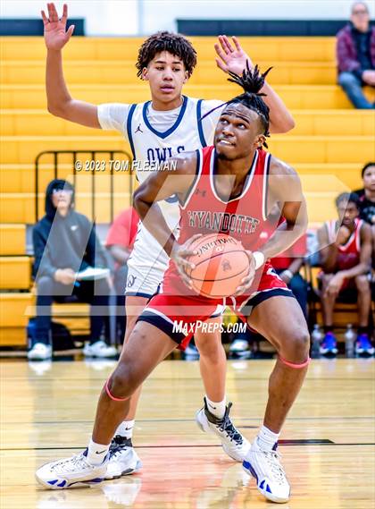Thumbnail 3 in Olathe West vs Wyandotte (West Varsity Boy's Tournament) photogallery.
