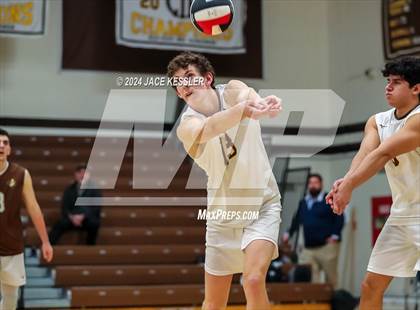 Thumbnail 3 in Notre Dame (SO) @ Crespi photogallery.