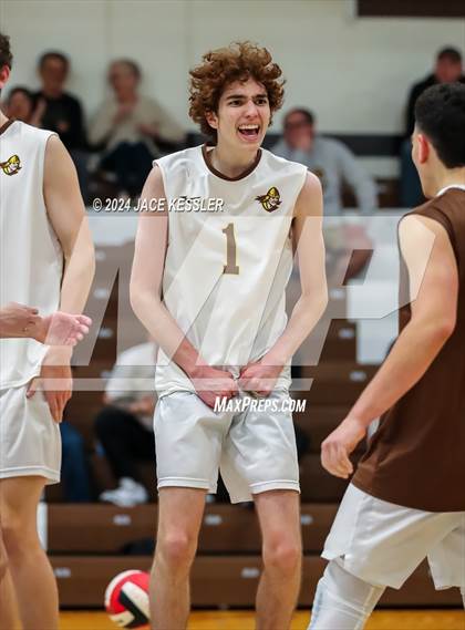Thumbnail 3 in Notre Dame (SO) @ Crespi photogallery.