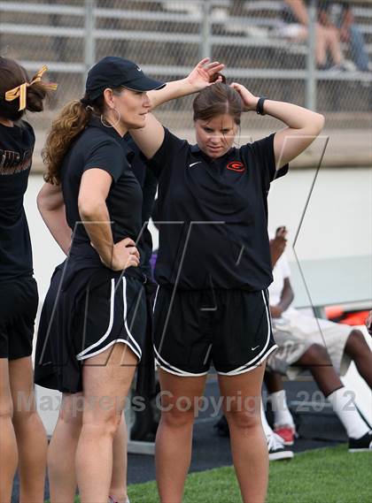 Thumbnail 1 in Atlanta vs. Gilmer photogallery.