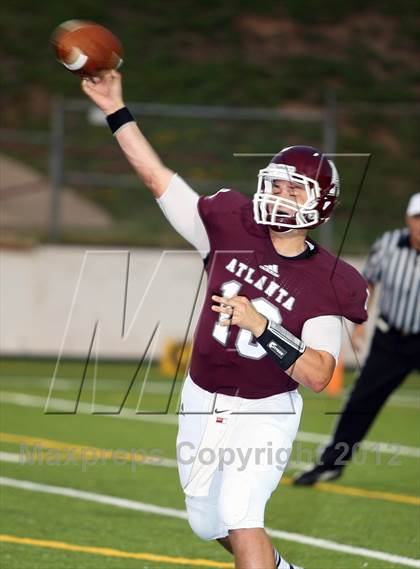 Thumbnail 2 in Atlanta vs. Gilmer photogallery.