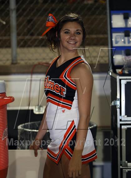 Thumbnail 2 in Atlanta vs. Gilmer photogallery.