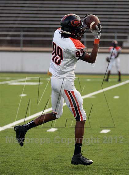 Thumbnail 1 in Atlanta vs. Gilmer photogallery.