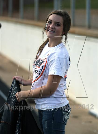 Thumbnail 1 in Atlanta vs. Gilmer photogallery.