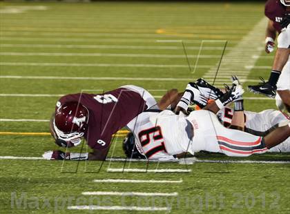 Thumbnail 2 in Atlanta vs. Gilmer photogallery.