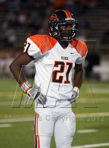 Thumbnail 1 in Atlanta vs. Gilmer photogallery.