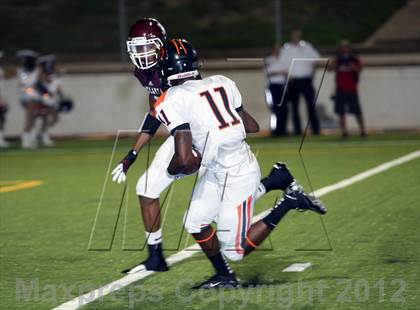 Thumbnail 2 in Atlanta vs. Gilmer photogallery.