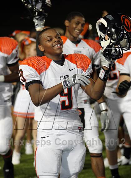 Thumbnail 2 in Atlanta vs. Gilmer photogallery.