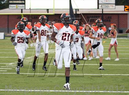 Thumbnail 3 in Atlanta vs. Gilmer photogallery.