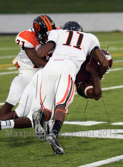 Thumbnail 3 in Atlanta vs. Gilmer photogallery.