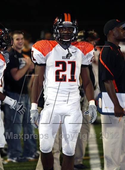 Thumbnail 1 in Atlanta vs. Gilmer photogallery.