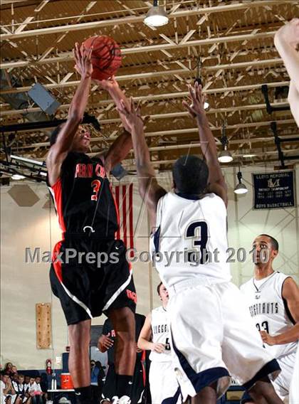 Thumbnail 1 in Lloyd Memorial vs. Fern Creek (Lloyd Memorial Semifinals) photogallery.