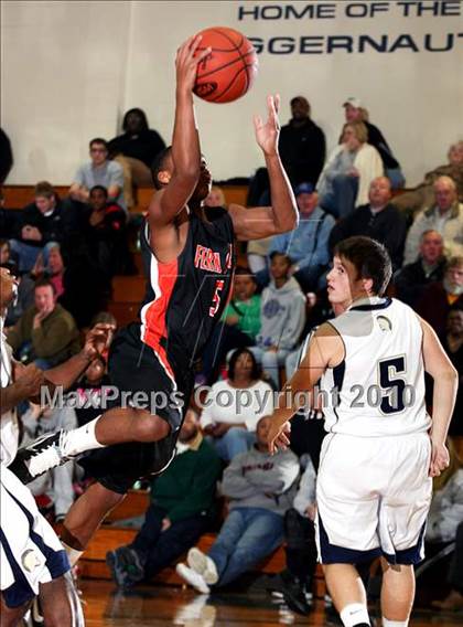 Thumbnail 3 in Lloyd Memorial vs. Fern Creek (Lloyd Memorial Semifinals) photogallery.