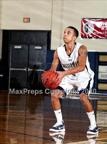 Thumbnail 1 in Lloyd Memorial vs. Fern Creek (Lloyd Memorial Semifinals) photogallery.