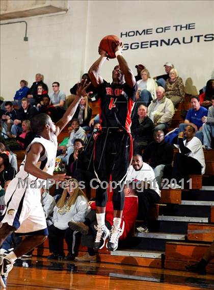 Thumbnail 2 in Lloyd Memorial vs. Fern Creek (Lloyd Memorial Semifinals) photogallery.