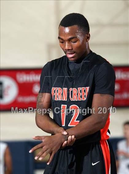 Thumbnail 1 in Lloyd Memorial vs. Fern Creek (Lloyd Memorial Semifinals) photogallery.