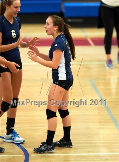 Thumbnail 1 in Soquel vs. Sacred Heart Prep (CIF CCS D4 Final) photogallery.