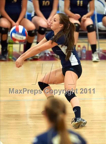 Thumbnail 3 in Soquel vs. Sacred Heart Prep (CIF CCS D4 Final) photogallery.