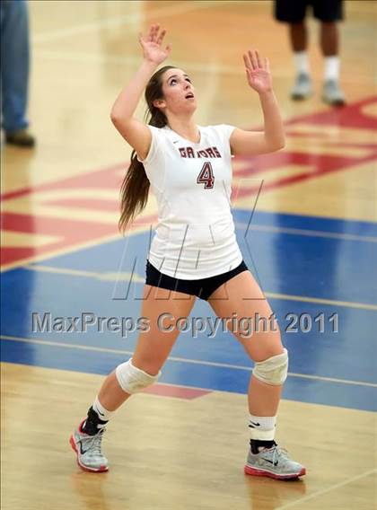 Thumbnail 3 in Soquel vs. Sacred Heart Prep (CIF CCS D4 Final) photogallery.