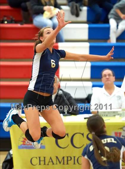 Thumbnail 2 in Soquel vs. Sacred Heart Prep (CIF CCS D4 Final) photogallery.