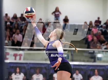 Thumbnail 3 in College Station vs. A&M Consolidated (UIL 5A Volleyball Division II Regional Final) photogallery.