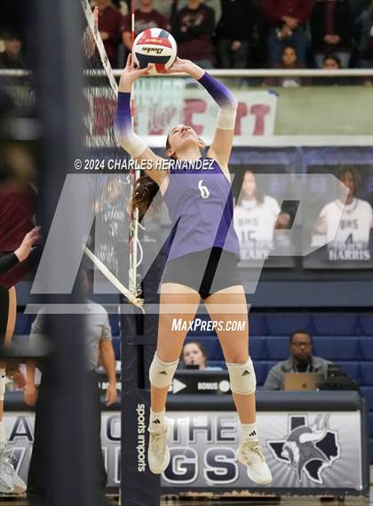 Thumbnail 3 in College Station vs. A&M Consolidated (UIL 5A Volleyball Division II Regional Final) photogallery.