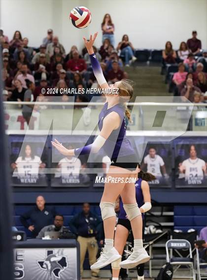 Thumbnail 1 in College Station vs. A&M Consolidated (UIL 5A Volleyball Division II Regional Final) photogallery.