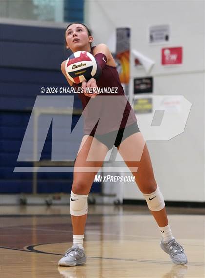 Thumbnail 1 in College Station vs. A&M Consolidated (UIL 5A Volleyball Division II Regional Final) photogallery.
