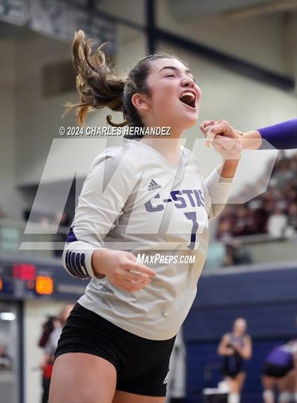 Thumbnail 1 in College Station vs. A&M Consolidated (UIL 5A Volleyball Division II Regional Final) photogallery.