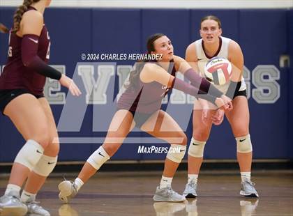 Thumbnail 1 in College Station vs. A&M Consolidated (UIL 5A Volleyball Division II Regional Final) photogallery.