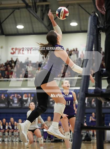 Thumbnail 3 in College Station vs. A&M Consolidated (UIL 5A Volleyball Division II Regional Final) photogallery.