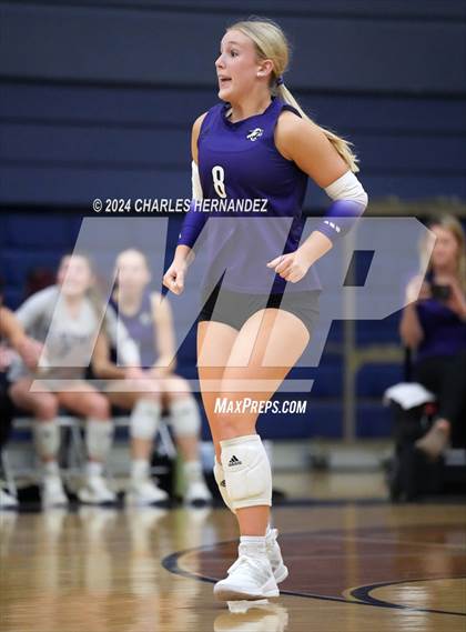 Thumbnail 3 in College Station vs. A&M Consolidated (UIL 5A Volleyball Division II Regional Final) photogallery.