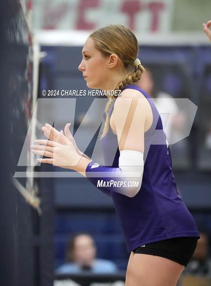 Thumbnail 1 in College Station vs. A&M Consolidated (UIL 5A Volleyball Division II Regional Final) photogallery.