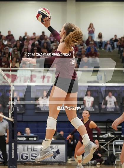 Thumbnail 1 in College Station vs. A&M Consolidated (UIL 5A Volleyball Division II Regional Final) photogallery.