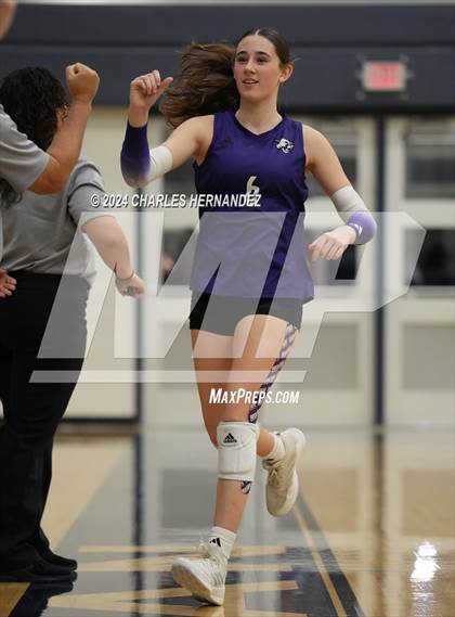 Thumbnail 3 in College Station vs. A&M Consolidated (UIL 5A Volleyball Division II Regional Final) photogallery.