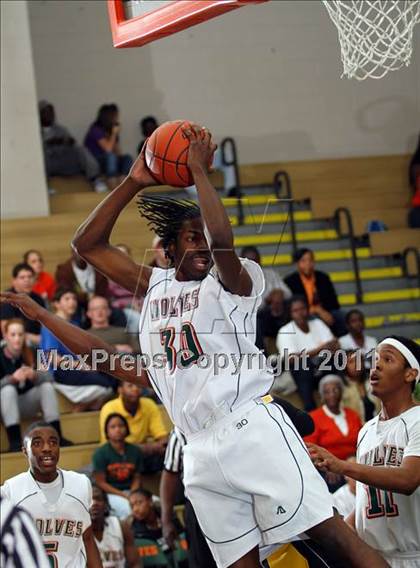Thumbnail 3 in Timberland vs. Dillon photogallery.