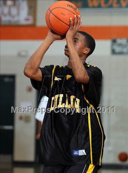 Thumbnail 2 in Timberland vs. Dillon photogallery.