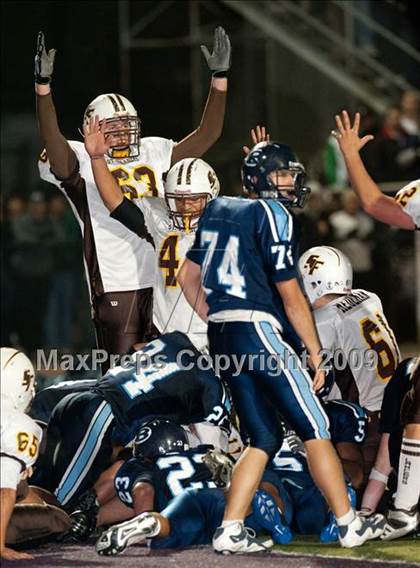 Thumbnail 2 in St. Francis vs. Bellarmine Prep (CIF CCS Open Division Final) photogallery.