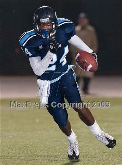 Thumbnail 2 in St. Francis vs. Bellarmine Prep (CIF CCS Open Division Final) photogallery.