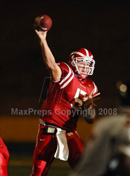 Thumbnail 1 in Cypress vs. Mater Dei photogallery.