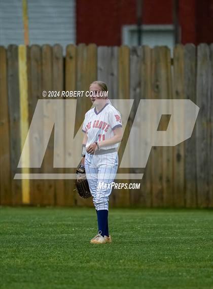 Thumbnail 2 in West Union vs Pine Grove (MHSAA 1A Round 3 - Game 1) photogallery.