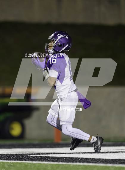 Thumbnail 3 in College Station vs. Lufkin (UIL Football 5A D1 Region III Area Round) photogallery.