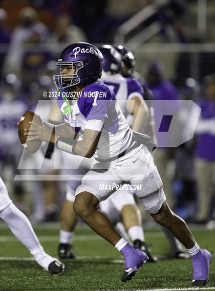 Thumbnail 2 in College Station vs. Lufkin (UIL Football 5A D1 Region III Area Round) photogallery.