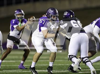 Thumbnail 3 in College Station vs. Lufkin (UIL Football 5A D1 Region III Area Round) photogallery.