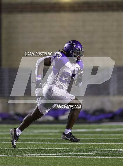 Thumbnail 3 in College Station vs. Lufkin (UIL Football 5A D1 Region III Area Round) photogallery.