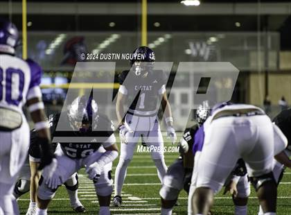 Thumbnail 3 in College Station vs. Lufkin (UIL Football 5A D1 Region III Area Round) photogallery.