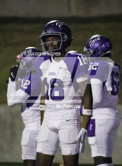 Thumbnail 3 in College Station vs. Lufkin (UIL Football 5A D1 Region III Area Round) photogallery.