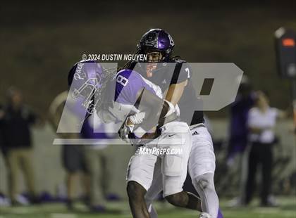 Thumbnail 3 in College Station vs. Lufkin (UIL Football 5A D1 Region III Area Round) photogallery.