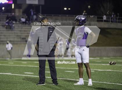 Thumbnail 3 in College Station vs. Lufkin (UIL Football 5A D1 Region III Area Round) photogallery.